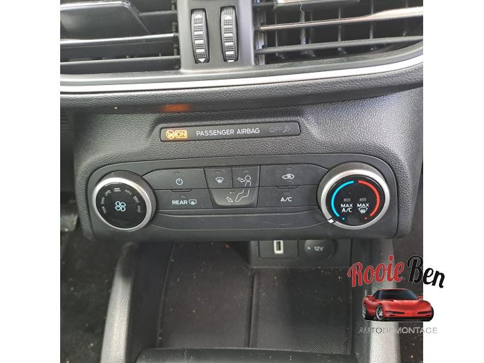 Ford Focus 4 Wagon 1.0 Ti-VCT EcoBoost 12V 125 Sloopvoertuig (2020, Grijs)