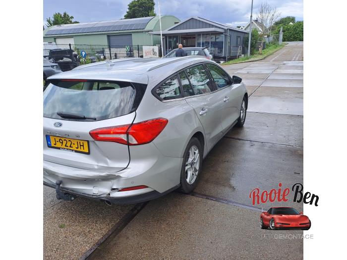 Ford Focus 4 Wagon 1.0 Ti-VCT EcoBoost 12V 125 Sloopvoertuig (2020, Grijs)