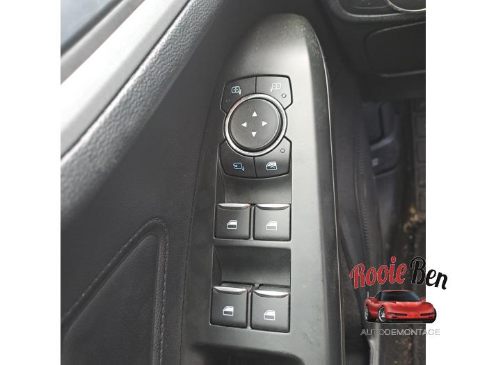 Ford Focus 4 Wagon 1.0 Ti-VCT EcoBoost 12V 125 Sloopvoertuig (2020, Grijs)