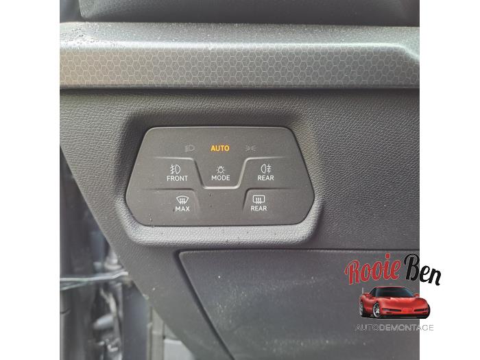 Seat Leon 1.0 TSI 12V Sloopvoertuig (2022, Grijs)