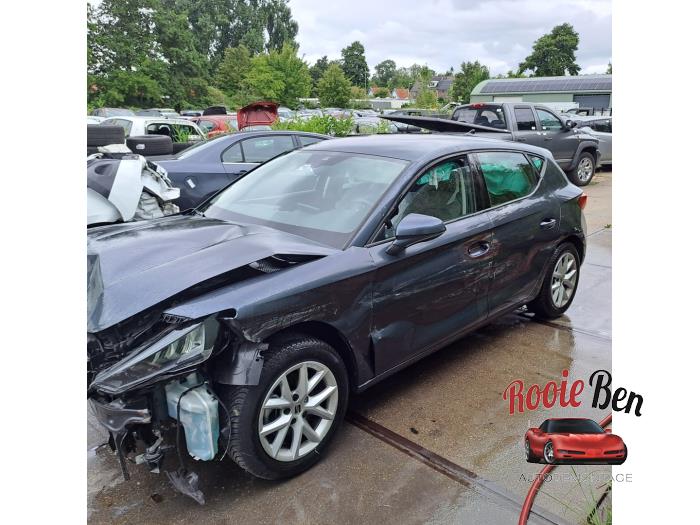 Seat Leon 1.0 TSI 12V Sloopvoertuig (2022, Grijs)