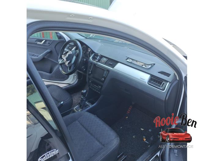 Skoda Rapid 1.2 TSI 16V Sloopvoertuig (2015, Wit)