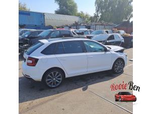 Skoda Rapid 1.2 TSI 16V Sloopvoertuig (2015, Wit)