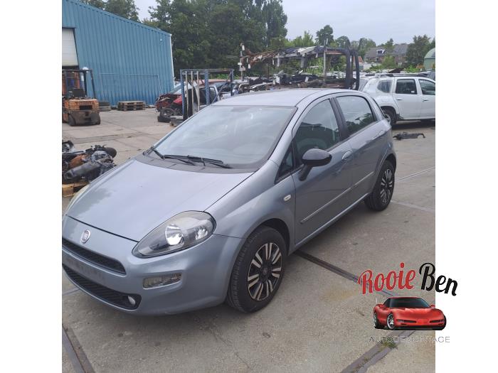 Fiat Punto III 0.9 TwinAir Schadevoertuig (2012, Grijs)