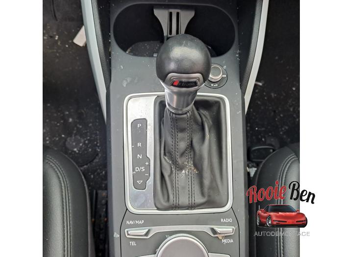 Audi Q2 1.5 35 TFSI 16V Sloopvoertuig (2019, Grijs)