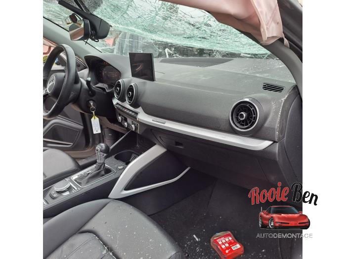 Audi Q2 1.5 35 TFSI 16V Sloopvoertuig (2019, Grijs)