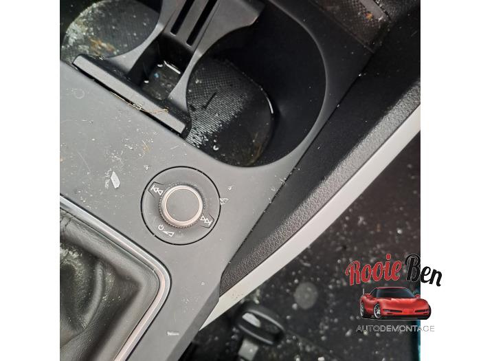 Audi Q2 1.5 35 TFSI 16V Sloopvoertuig (2019, Grijs)