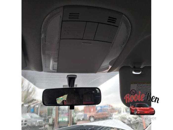 Toyota Auris 1.8 16V HSD Full Hybrid Schadevoertuig (2011, Grijs)