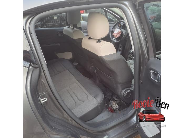 Citroen C3 1.2 Vti 12V PureTech Schadevoertuig (2024, Grijs)