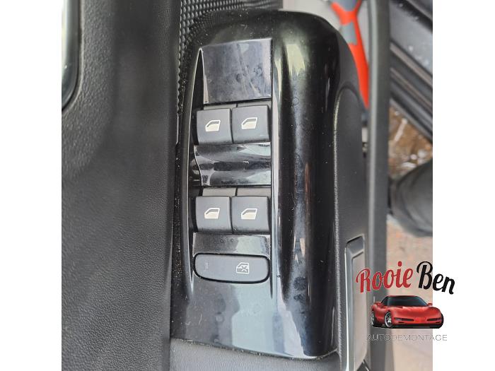 Citroen C3 1.2 Vti 12V PureTech Schadevoertuig (2024, Grijs)