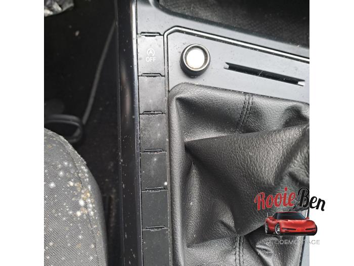 Volkswagen Polo VI 1.0 MPi 12V Schadevoertuig (2019, Grijs)