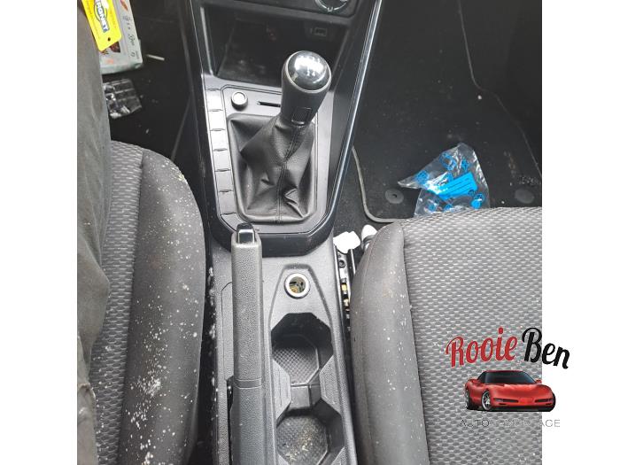 Volkswagen Polo VI 1.0 MPi 12V Schadevoertuig (2019, Grijs)