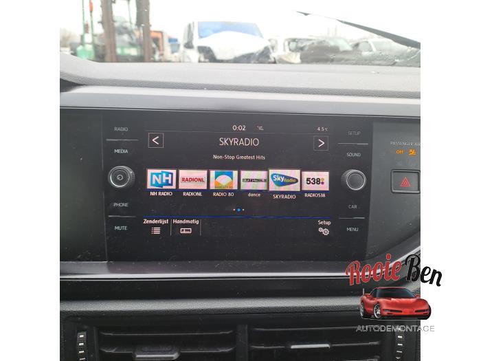 Volkswagen Polo VI 1.0 MPi 12V Schadevoertuig (2019, Grijs)