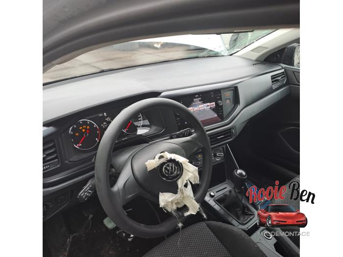 Volkswagen Polo VI 1.0 MPi 12V Schadevoertuig (2019, Grijs)