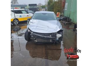 Volkswagen Polo VI 1.0 MPi 12V  (Schade)