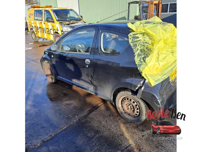 Toyota Aygo 1.0 12V VVT-i Sloopvoertuig (2010, Zwart)
