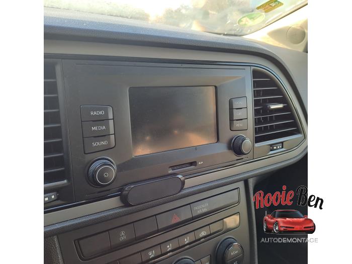 Seat Leon 1.0 TSI 12V Sloopvoertuig (2016, Zwart)