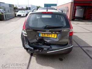 Hyundai i30 Crosswagon 1.6 CVVT 16V Sloopvoertuig (2009, Grijs)