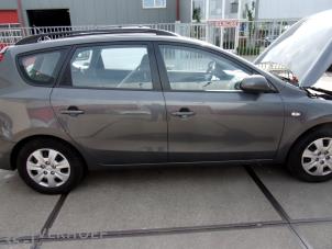 Hyundai i30 Crosswagon 1.6 CVVT 16V Sloopvoertuig (2009, Grijs)