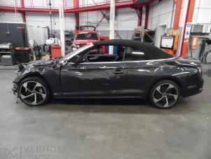 Audi A5 Cabrio 2.0 TFSI Mild Hybrid 16V Quattro Sloopvoertuig (2018, Grijs)