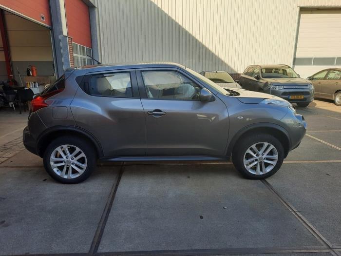 Nissan Juke 1.6 16V Sloopvoertuig (2011, Grijs)