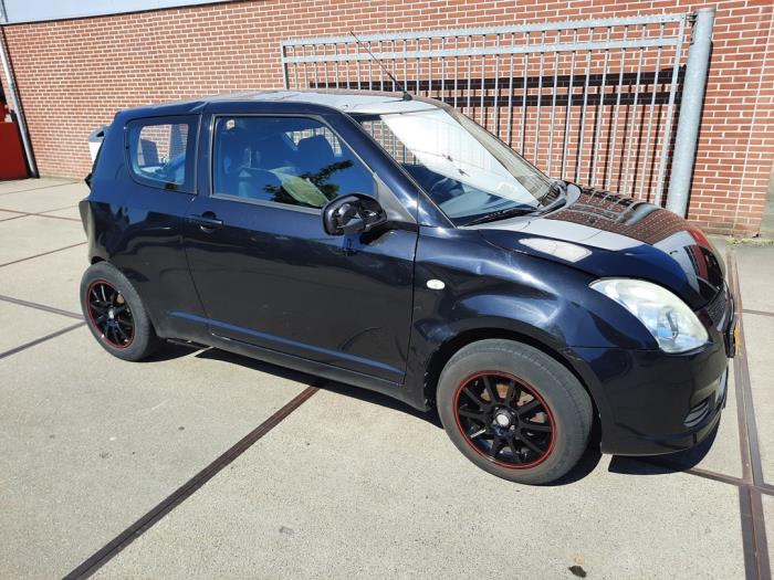 Suzuki Swift 1.3 VVT 16V Sloopvoertuig (2007, Zwart)