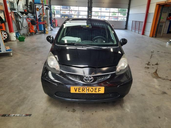 Toyota Aygo 1.0 12V VVT-i Sloopvoertuig (2007, Zwart)