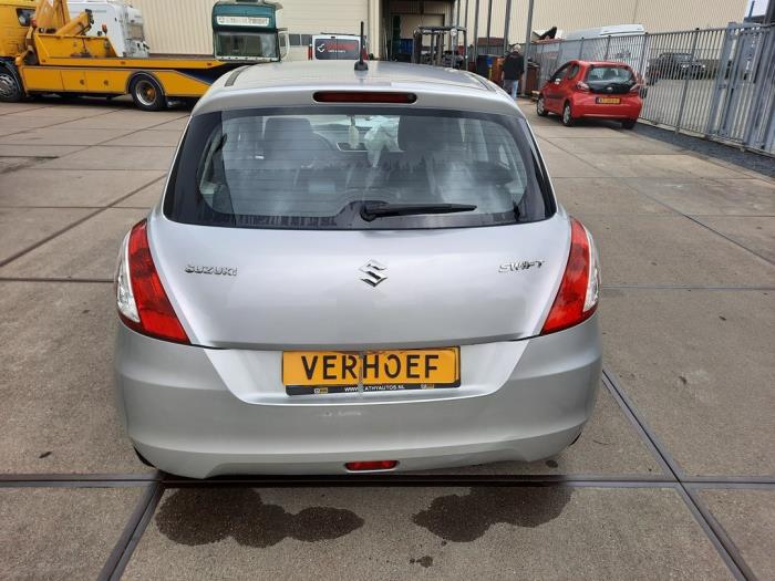 Suzuki Swift Sloopvoertuig (2012, Grijs)