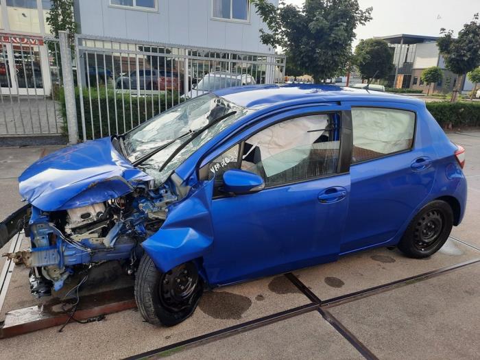 Toyota Yaris Sloopvoertuig (2018, Blauw)