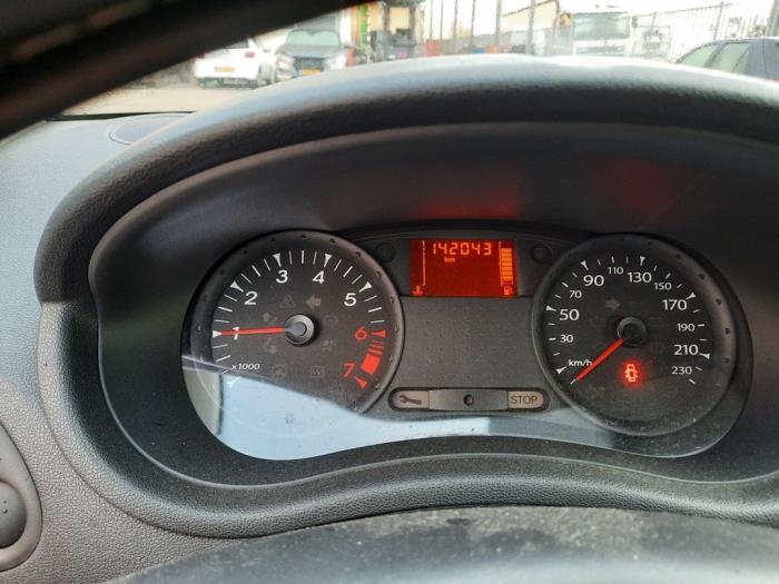 Renault Clio III 1.2 16V 75 Sloopvoertuig (2010, Blauw)