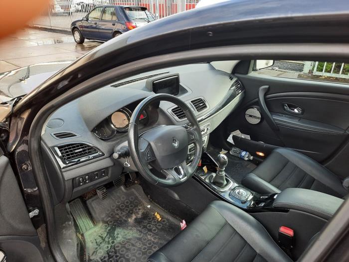 Renault Megane III Grandtour 1.5 dCi 110 Sloopvoertuig (2014, Zwart)