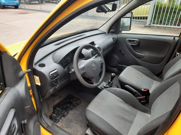 Opel Combo Tour 1.3 CDTI 16V Sloopvoertuig (2007, Geel)