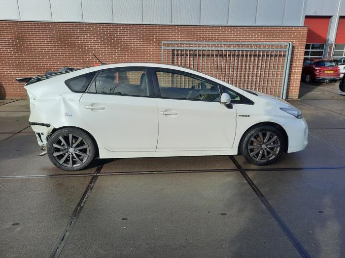 Toyota Prius 1.8 16V Sloopvoertuig (2012, Wit)