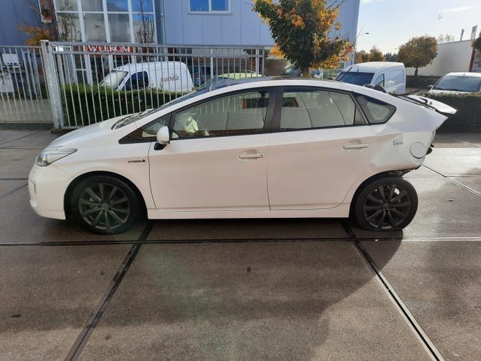 Toyota Prius 1.8 16V Sloopvoertuig (2012, Wit)