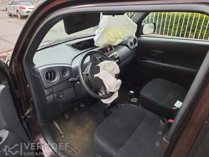 Daihatsu Materia 1.3 16V Sloopvoertuig (2007, Rood)