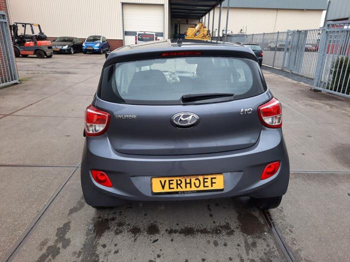 Hyundai i10 1.0 12V Sloopvoertuig (2014, Grijs)