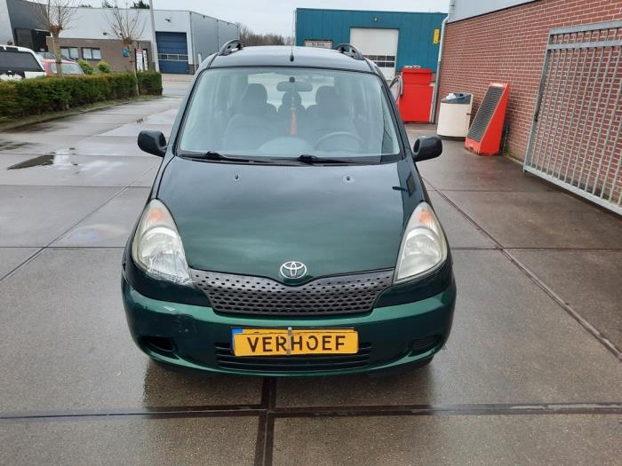 Toyota Yaris Verso 1.3 16V Sloopvoertuig (2000, Groen)