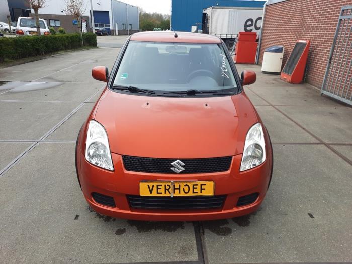 Suzuki Swift 1.3 VVT 16V Sloopvoertuig (2007, Oranje)