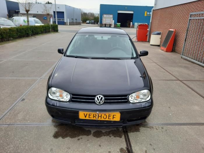 Volkswagen Golf IV 1.6 16V Sloopvoertuig (2003, Zwart)
