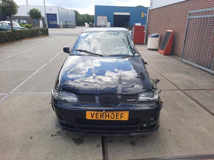 Seat Ibiza II 1.8 Turbo 20V Cupra Sloopvoertuig (2002, Zwart)