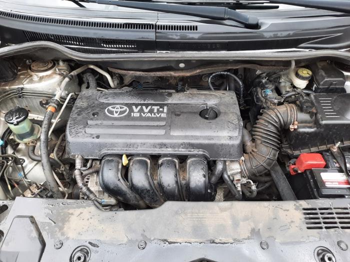 Toyota Corolla Verso 1.8 16V VVT-i Sloopvoertuig (2007, Grijs)