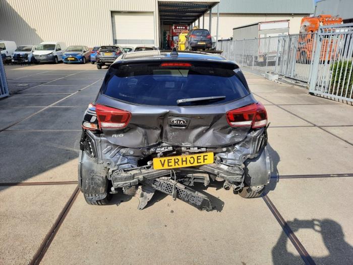 Kia Rio IV 1.0i T-GDi 100 12V Sloopvoertuig (2020, Grijs)