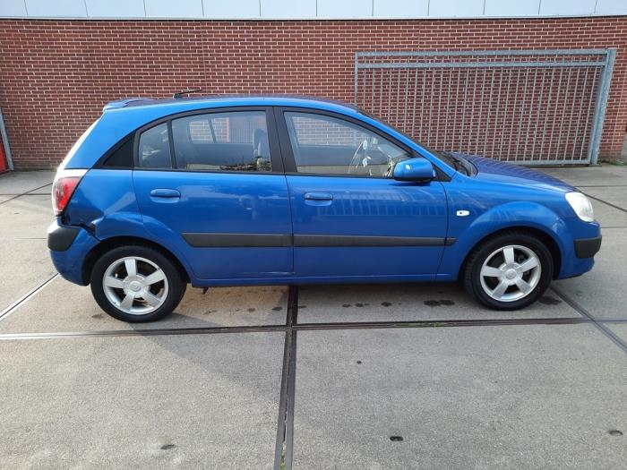 Kia Rio II 1.6 CVVT 16V Sloopvoertuig (2006, Blauw)