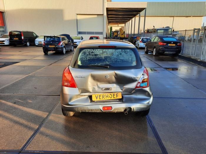 Suzuki Swift 1.5 VVT 16V Sloopvoertuig (2007, Grijs)