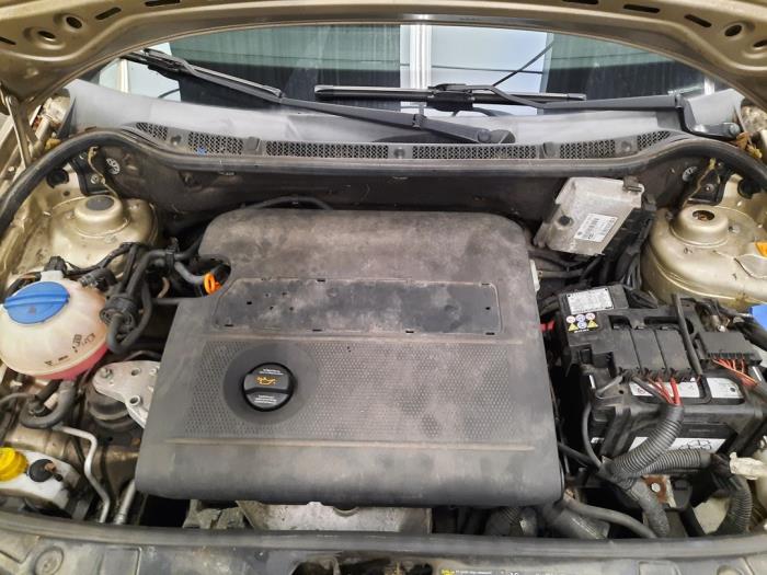 Skoda Fabia 1.4i 16V Sloopvoertuig (2005, Beige)