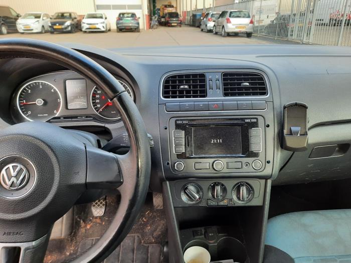 Volkswagen Polo V 1.2 TDI 12V BlueMotion Sloopvoertuig (2011, Zwart)