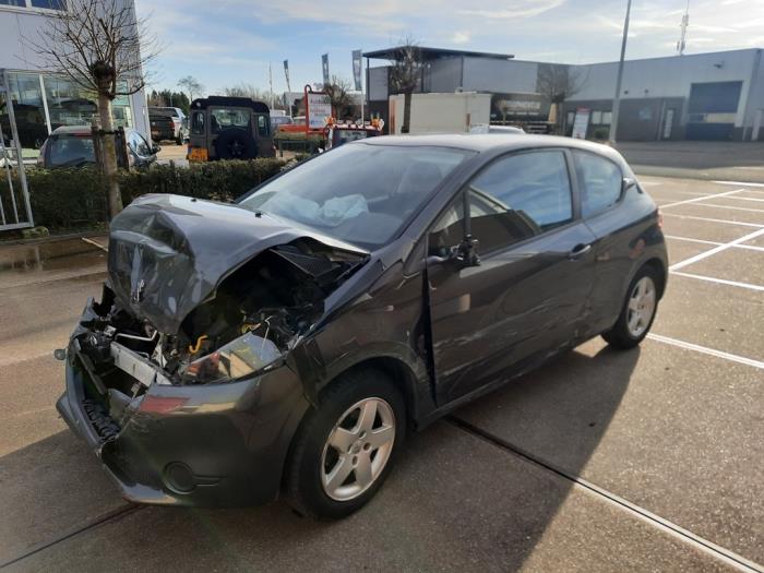 Peugeot 208 I 1.2 Vti 12V PureTech 82 Sloopvoertuig (2013, Grijs)