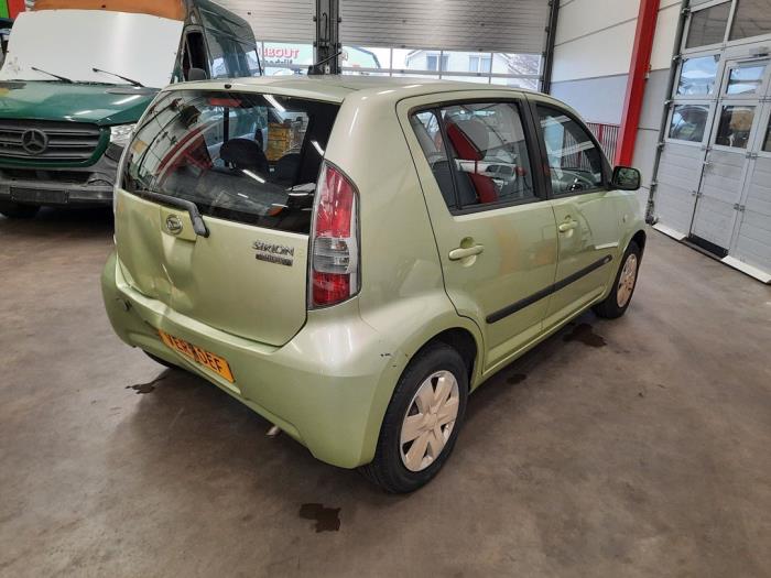 Daihatsu Sirion 2 1.0 12V DVVT Sloopvoertuig (2006, Groen)