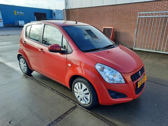 Suzuki Splash 1.0 12V Sloopvoertuig (2013, Rood)