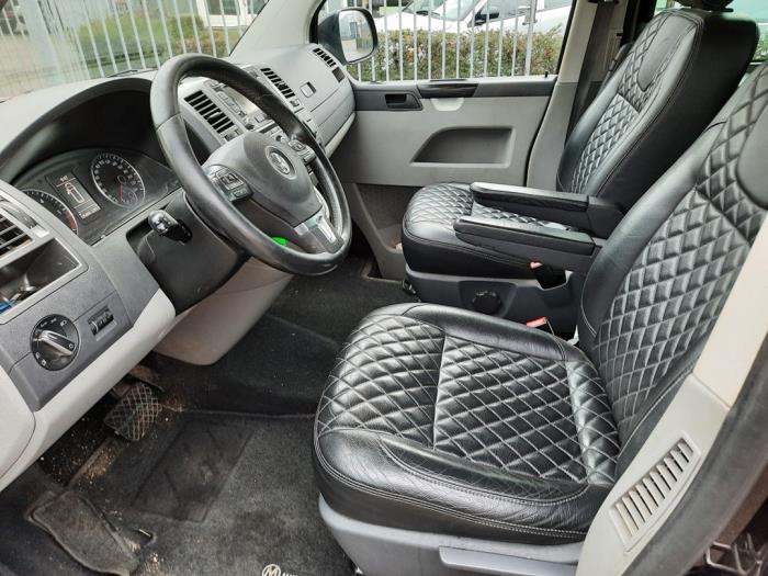 Volkswagen Transporter/Caravelle T5 2.0 BiTDI DRF Sloopvoertuig (2013, Zwart)